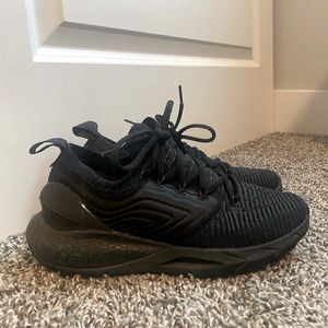 Under Armour Sneakers